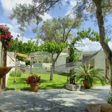 Casa Vacanze Borgo Borghese SantʼAlessio Siculo Extérieur photo