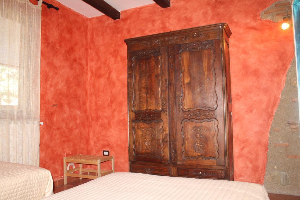 Casa Vacanze Borgo Borghese SantʼAlessio Siculo Chambre photo