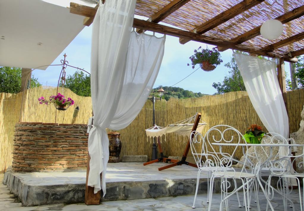 Casa Vacanze Borgo Borghese SantʼAlessio Siculo Chambre photo