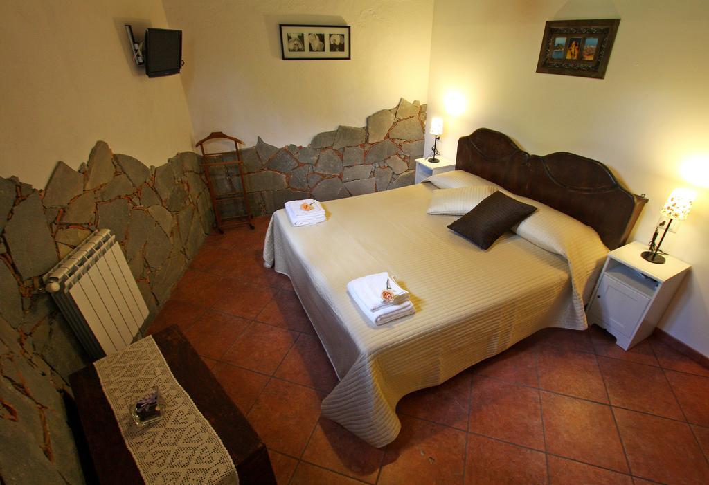 Casa Vacanze Borgo Borghese SantʼAlessio Siculo Chambre photo