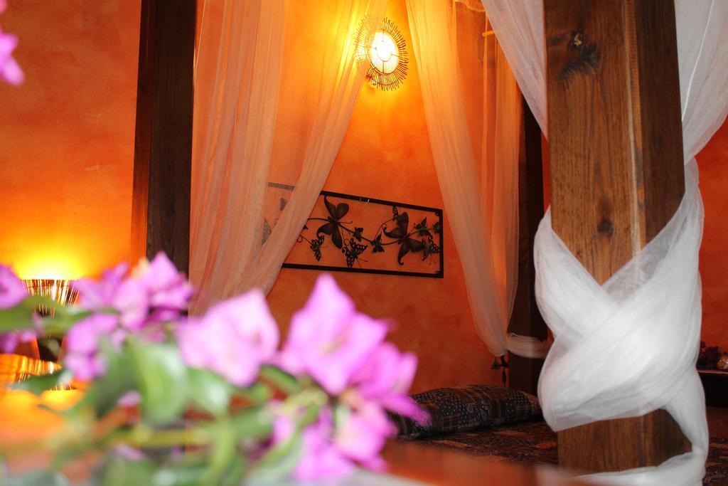 Casa Vacanze Borgo Borghese SantʼAlessio Siculo Chambre photo